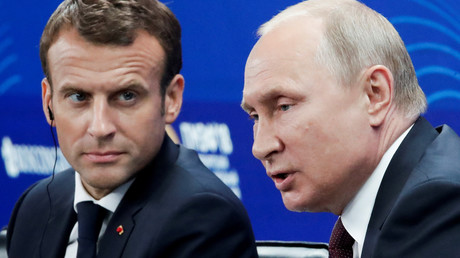Emmanuel Macron profitera de la finale du Mondial pour s'entretenir avec Vladimir Poutine