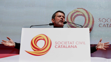 Vers un fiasco pour Manuel Valls aux municipales de Barcelone selon les sondages (VIDEO)