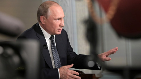 Vladimir Poutine accorde un entretien à Fox News, après sa rencontre avec Donald Trump