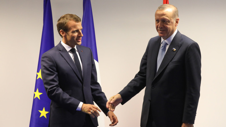 En pleine crise turco-américaine, Macron et Erdogan veulent renforcer leurs liens économiques