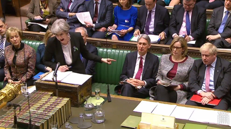 Les Tories craignent un complot de l'Ukip pour infiltrer leurs rangs et renverser Theresa May