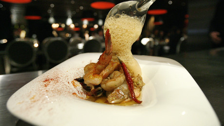 «Garde civile grillée» et «mains de ministres» : ces noms de plats qui font polémique en Catalogne