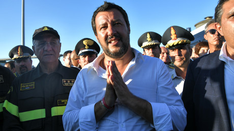 Le quotidien de «5 millions d'Italiens»: Salvini répond aux migrants du Diciotti en grève de la faim