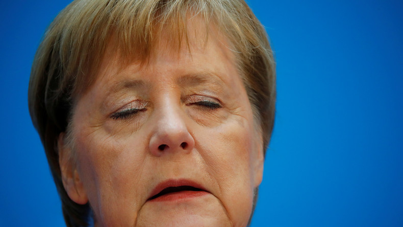 Angela Merkel trahie par ses propres troupes, au désespoir d’Emmanuel Macron