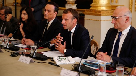 RSF veut un «pacte mondial» contre la désinformation... avec le soutien d'Emmanuel Macron