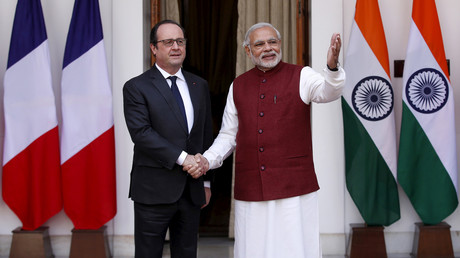 Rafale : Hollande se défend d'un conflit d'intérêts en Inde, un ambassadeur trouve cela «suspect»