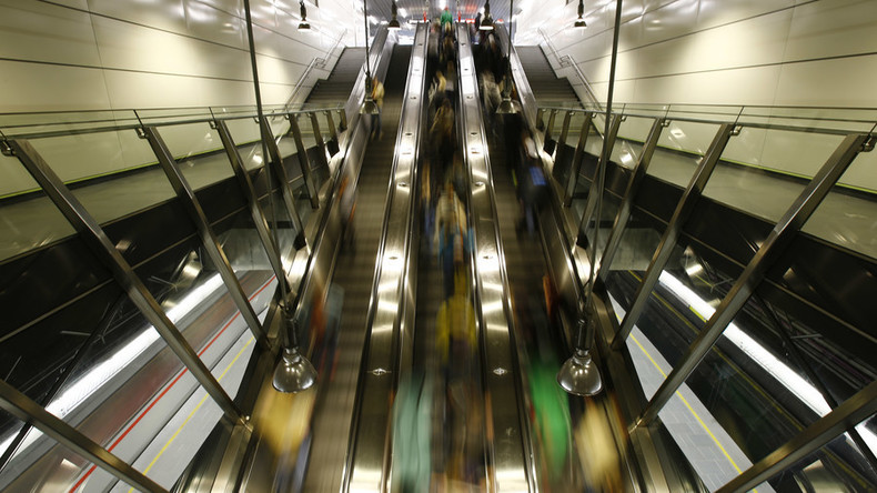 Accident d'escalator dans le métro de Rome : un moment effrayant filmé par des témoins