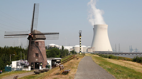 La centrale nucléaire Doel d'Electrabel à Doel près d'Anvers, en Belgique, le 26 juillet 2018. 