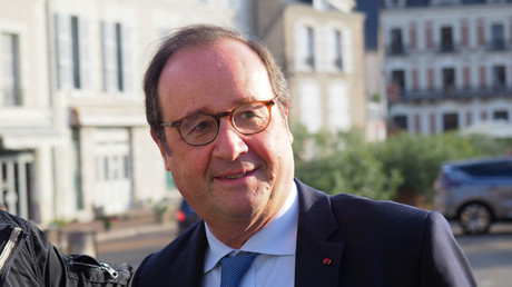 «Président humain»: François Hollande révèle le slogan qu'il aurait préféré pour sa campagne de 2012
