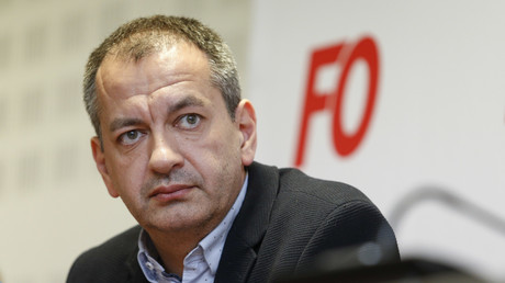 Eclaboussé par un scandale, le secrétaire général de FO démissionne 