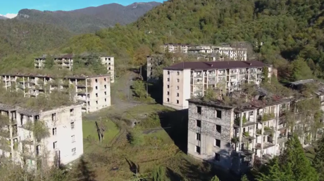 Abkhazie : les images spectaculaires d'une ville abandonnée après le conflit avec la Géorgie 