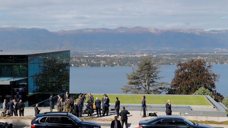 La Russie pourrait boycotter Davos si ses hommes d'affaires en étaient écartés