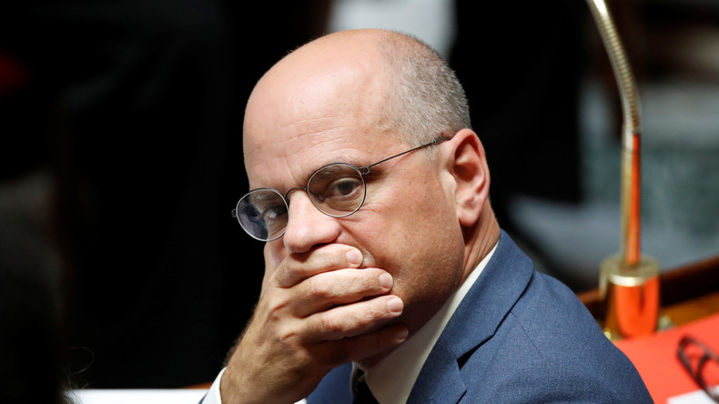 Le ministre de l'Education a quelques problèmes de grammaire (VIDEO)