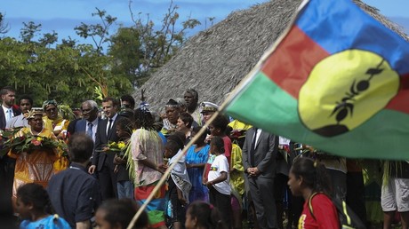 Emmanuel Macron lors de sa visite en Nouvelle-Calédonie, le 5 mai.