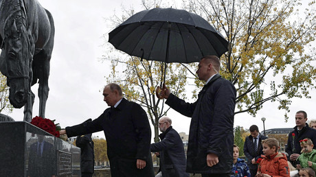 Armistice : Poutine rend hommage au Corps expéditionnaire russe à Paris (VIDEO)