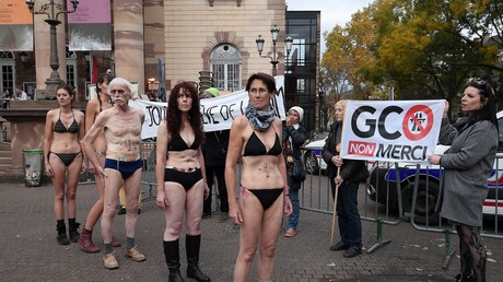 Strasbourg : la grève de la faim des anti-autoroute ignorée par Macron (REPORTAGE)