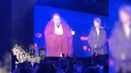 Déguisé en Jedi, le président d'une banque russe dénonce l'Empire (alias l'Ukraine) (VIDEO)