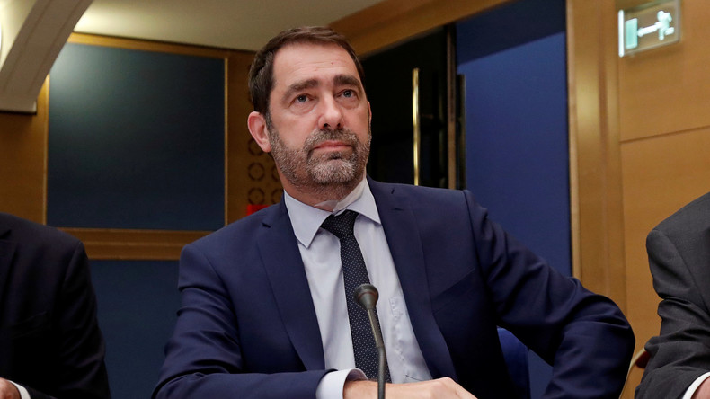 Devant le Sénat, Castaner relativise le distinguo entre casseurs et Gilets jaunes