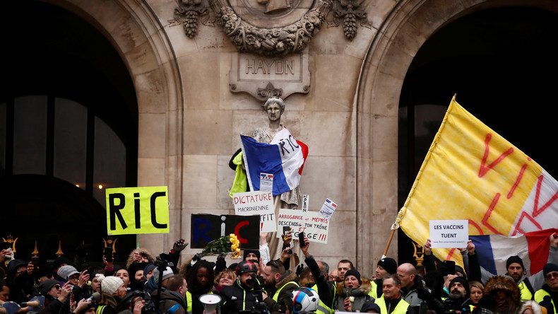 Une large majorité de Français favorables au référendum d'initiative citoyenne, selon un sondage