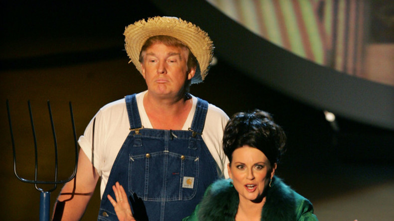 Trump exhume une vidéo de lui-même déguisé en fermier pour annoncer un décret sur l'agriculture