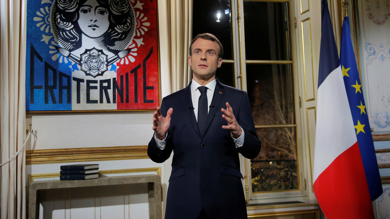 «Pyromane», «donneur de leçons», «lucide» : les politiques réagissent aux vœux d’Emmanuel Macron