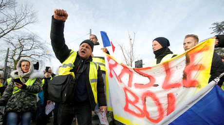 Gilets jaunes d'extrême droite ? Sur BFM, un «expert» prend pour preuve le drapeau... de la Picardie