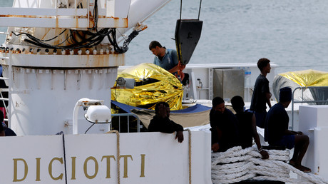 Crise migratoire en Italie : le flot se tarit, mais Salvini en est-il la cause ?