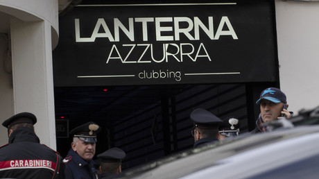 Une bousculade dans une discothèque italienne fait six morts et plus de 100 blessés (VIDEO CHOC)