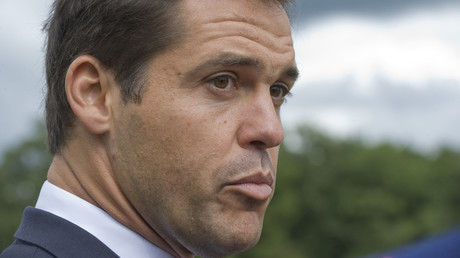 Révolution ? Non : la couronne de France soutient les Gilets jaunes 