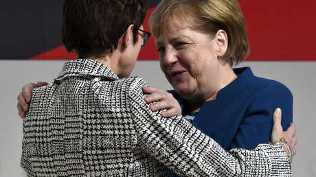 AKK et Angela Merkel.