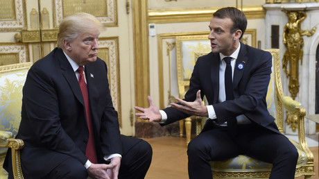 Le président américain Donald Trump et son homologue français Emmanuel Macron à l'Elysée, le 10 novembre dernier. 