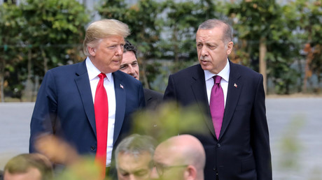 Retrait américain de Syrie : Trump désigne la Turquie qui est «juste à côté» pour «éradiquer» Daesh