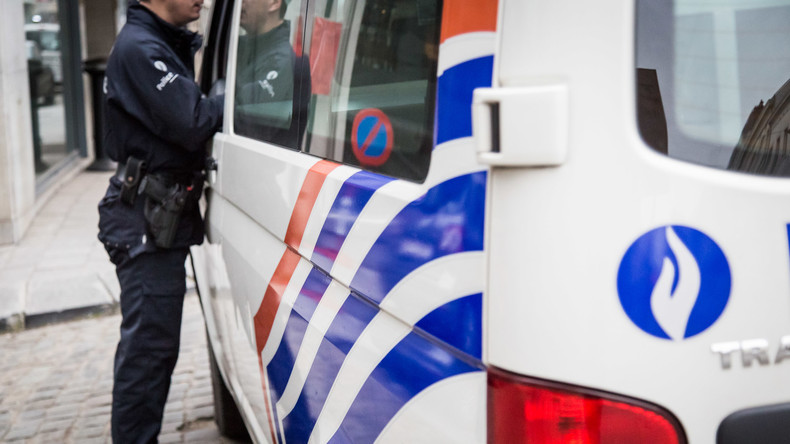 La vidéo du passage à tabac d'un homme par un groupe de jeunes choque la Flandre