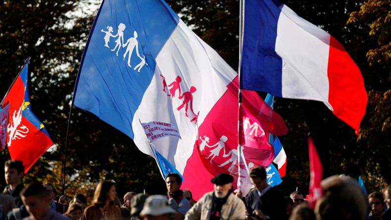 Gilets jaunes : des anti-mariage pour tous ont-ils parasité la consultation en ligne ?