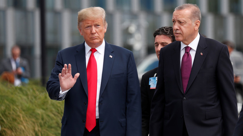 Syrie : Trump menace de «dévaster économiquement» la Turquie si elle s'en prend aux Kurdes