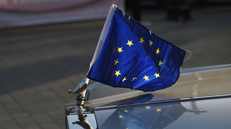 Grandes manœuvres chez les «populistes» et branle-bas de combat chez les eurocrates