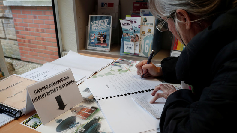 Un retraité interrogé par les services de renseignement après l'envoi de ses doléances ?