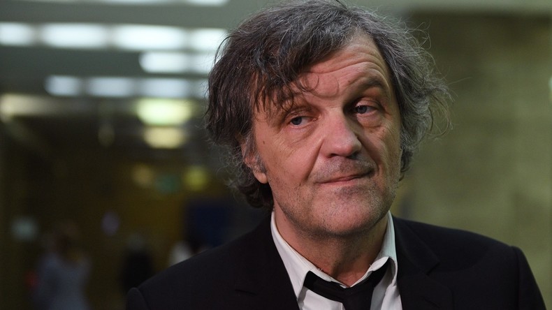 Emir Kusturica donne son avis sur les Gilets jaunes à RT France (VIDEO)