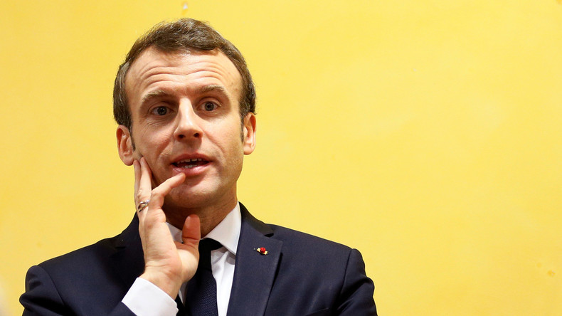 Venezuela : Emmanuel Macron prend position contre Maduro, l'opposition raille le président