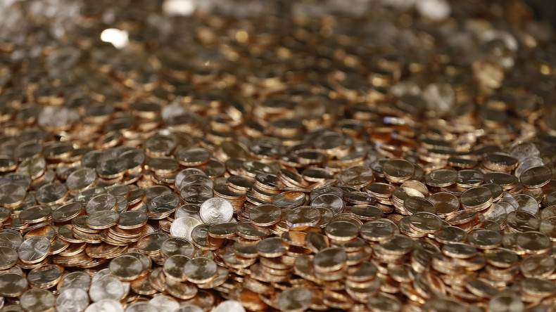 Nice : des Gilets jaunes débarquent avec une brouette de pièces rouges au centre des impôts (PHOTO)