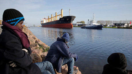 La France lance un plan d'action contre les traversées de la Manche par des migrants