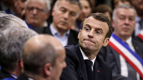«Arrêtez de stigmatiser, d’opposer, de mépriser» : un maire interpelle Emmanuel Macron