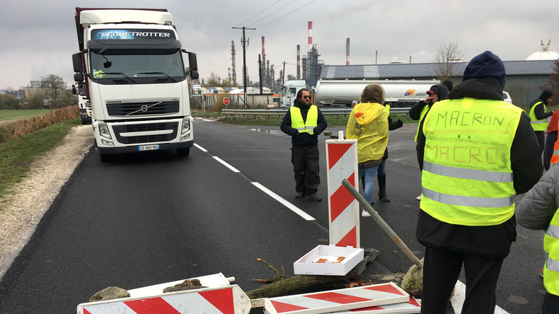Migrants remis aux gendarmes par des Gilets jaunes : l'auteur de la vidéo jugé pour injure raciste