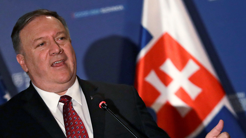 Vladimir Poutine est «déterminé à saper les démocraties», estime le chef de la diplomatie américaine