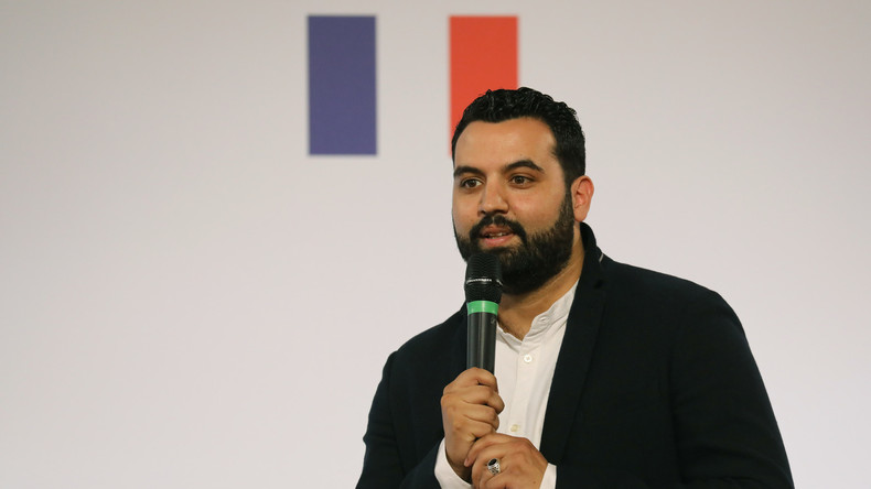 Le directeur marketing de Nocibé suspendu après des injures publiques contre Yassine Belattar