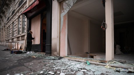 L'Assemblée nationale adopte la loi anticasseur : 50 députés LREM s'abstiennent