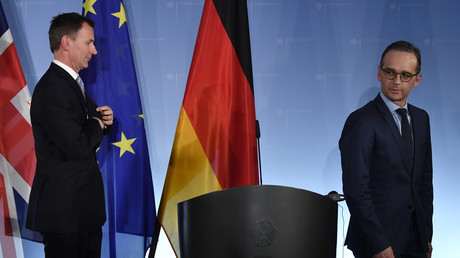 Le ministre des Affaires étrangères britannique Jeremy Hunt et son homologue allemand Heiko Maas lors d'une conférence de presse commune à Berlin, le 20 février 2019.