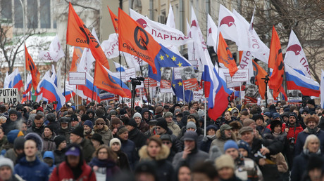 Moscou : des milliers de personnes rendent hommage à Boris Nemtsov, quatre ans après son assassinat