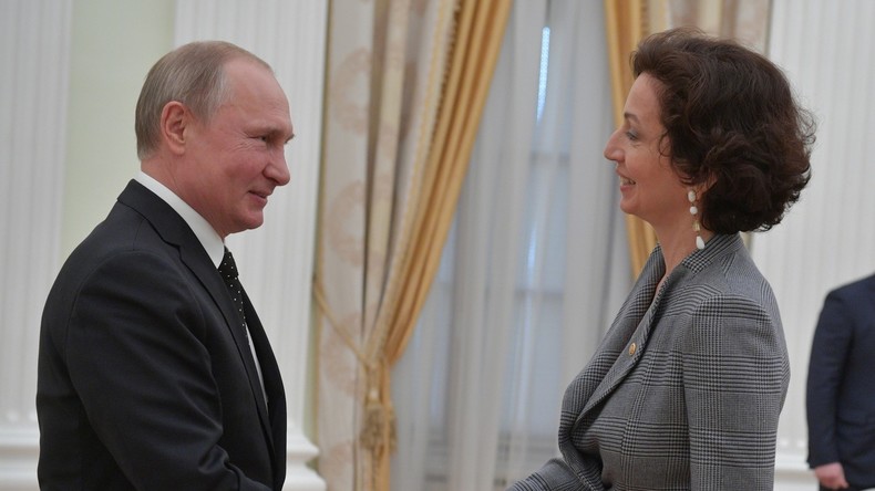 Vladimir Poutine reçoit Audrey Azoulay, directrice de générale de l'UNESCO (VIDEO)