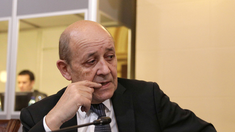 450 000 euros : l'amende salée adressée au quai d'Orsay pour non-respect du quota de femmes